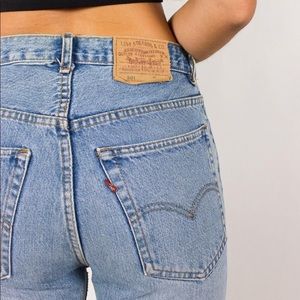 Vintage Y2K Levi's 501 Button Fly Light Wash Jeans